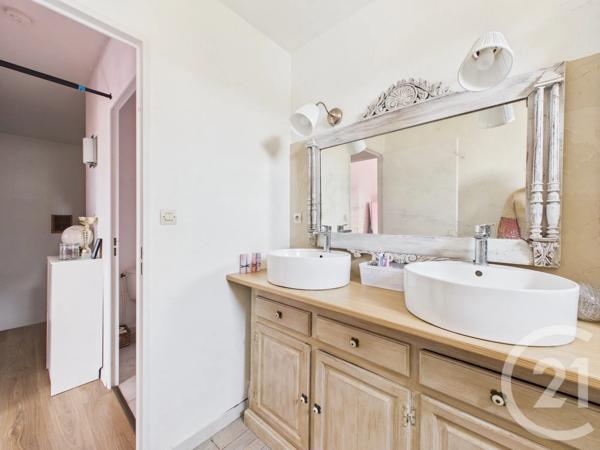 Appartement Duplex à vendre  5 pièces - 103,12 m 2   LA GARDE  - 83