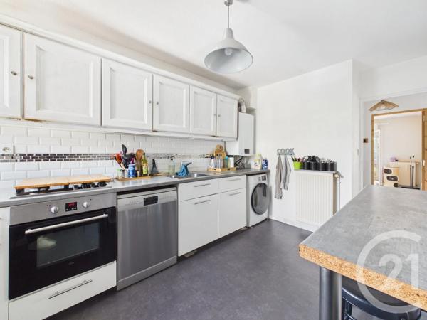 Appartement Duplex à vendre  5 pièces - 103,12 m 2   LA GARDE  - 83