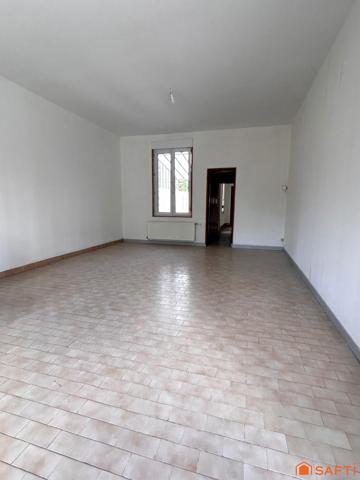 Maison de ville à rénover - T5 de 97m² - garage - jardin - cave