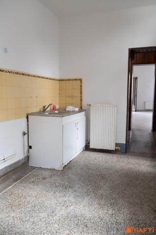 Maison de ville à rénover - T5 de 97m² - garage - jardin - cave