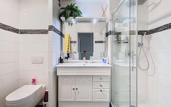 Maison à vendre    6 pièces • 130,79 m2 Montigny-le-Bretonneux