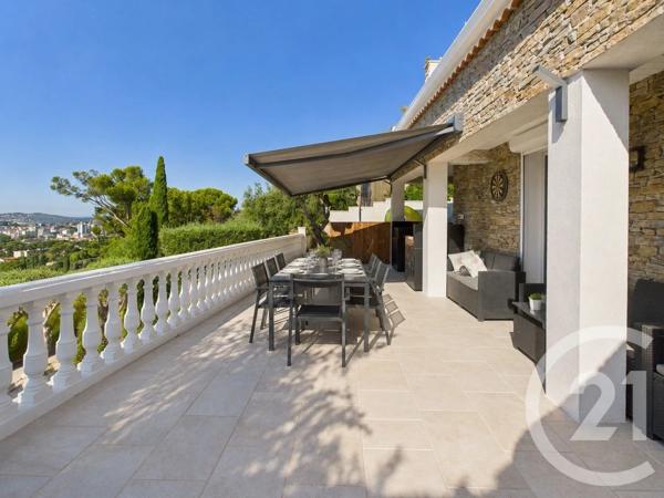 Maison à vendre  6 pièces - 117,45 m 2   TOULON  - 83