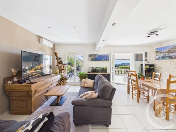 Maison à vendre  6 pièces - 117,45 m 2   TOULON  - 83