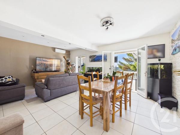 Maison à vendre  6 pièces - 117,45 m 2   TOULON  - 83