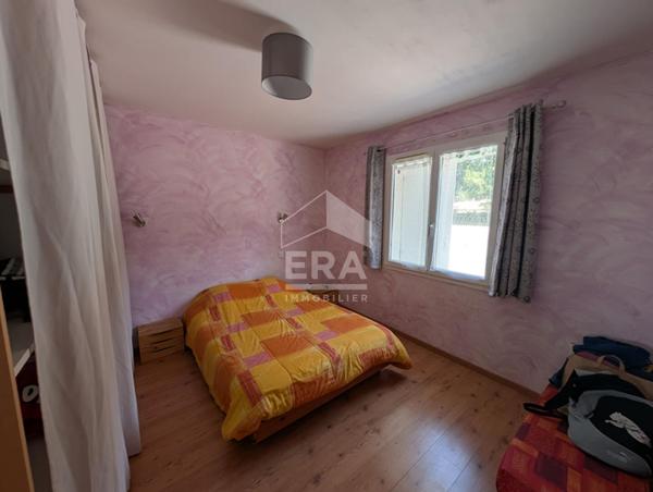 Maison à vendre de plain pied à 2 minutes de Montpon 6 pièces108 m2