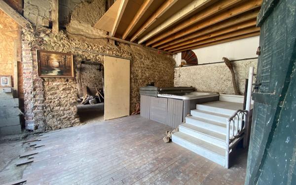 Maison à vendre    3 pièces • 98 m2 Alluyes