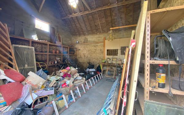 Maison à vendre    3 pièces • 98 m2 Alluyes