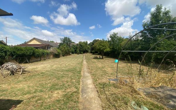 Maison à vendre    3 pièces • 98 m2 Alluyes