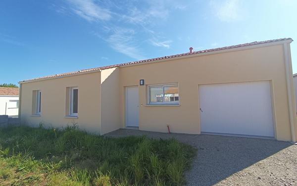 Maison à louer    4 pièces •  Saligny