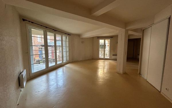 Appartement à vendre    2 pièces • 80,75 m2 Saint-Just-en-Chaussée