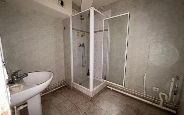 Appartement à vendre    2 pièces • 80,75 m2 Saint-Just-en-Chaussée