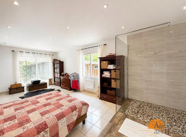 ARES QUARTIER ST BRICE - MAISON FAMILIALE DE 230 M2 AVEC PISCINE