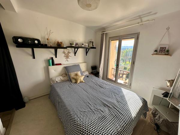 Maison de ville t4  85 m2 avec jardin