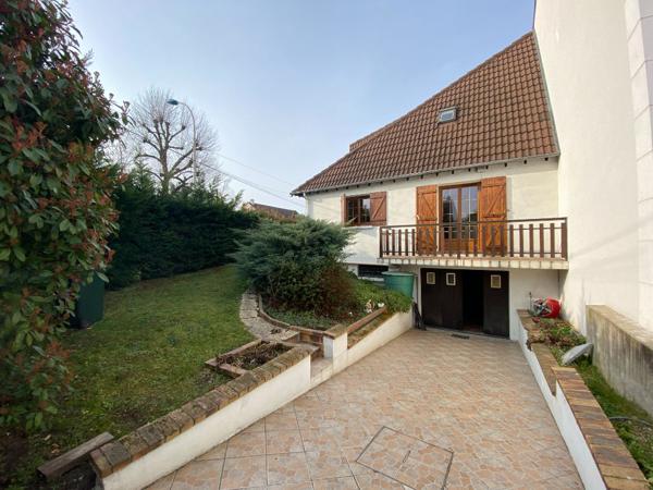 Maison Bry sur Marne - 5 pièces - 100.53 m²