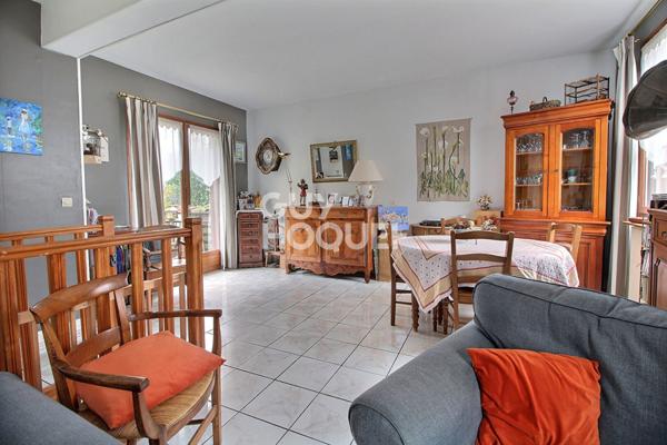 QUARTIER RIVE DROITE - A VENDRE MAISON 7 PIECES AU CALME - JARDIN GARAGE