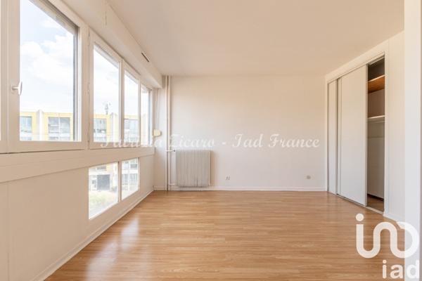Studio 1 pièce de 27 m² à Juvisy-sur-Orge (91260)