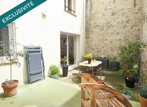 Maison en pierre rénovée avec cour plein sud – charme et authenticité