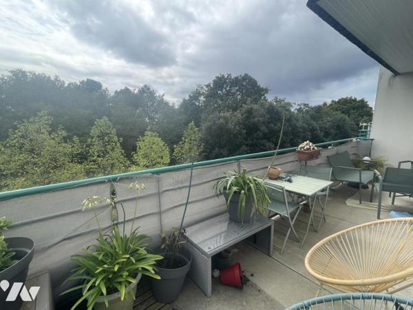 Saint-Avé – Appartement T3 avec grand balcon, garage et stationnement – Environnement naturel