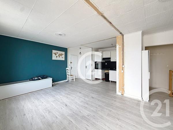 Immeuble à vendre  255,50 m2 JARNAC - 16