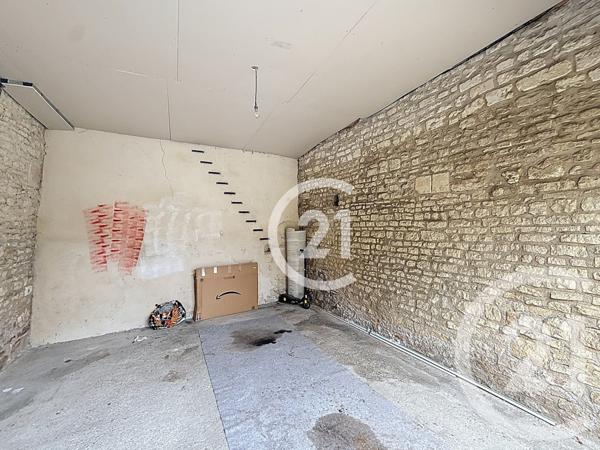 Immeuble à vendre  255,50 m2 JARNAC - 16