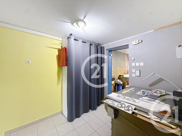 Immeuble à vendre  255,50 m2 JARNAC - 16