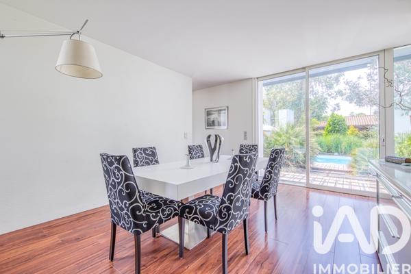 Maison à vendre 5 pièces 200 m² Le Taillan-Médoc