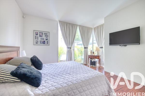 Maison à vendre 5 pièces 200 m² Le Taillan-Médoc