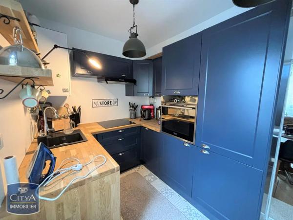 Appartement à louer 2 pièces 78.92m²