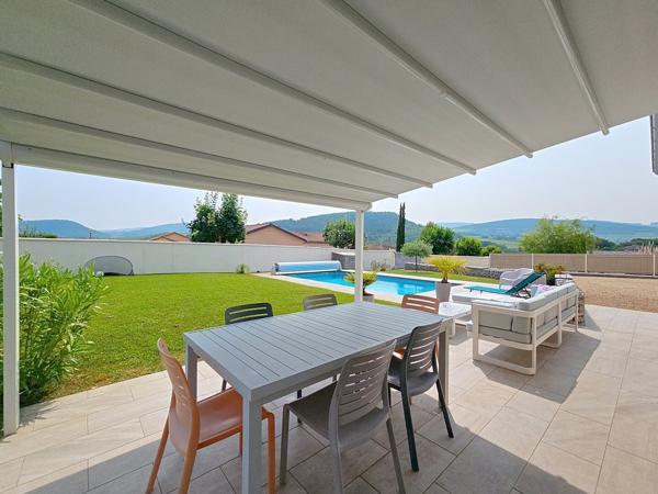 Maison plain pied au calme avec vue