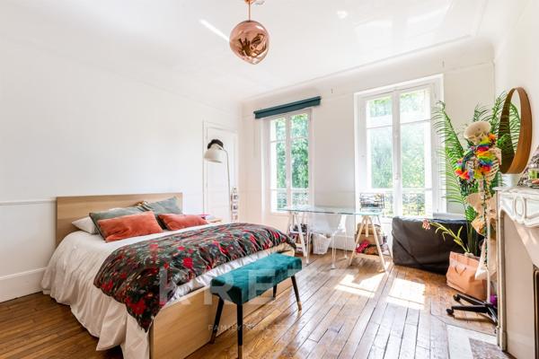 Maison familiale de caractère idéalement située