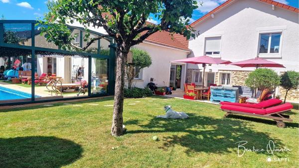 Maison familiale avec piscine chauffée