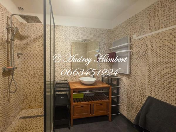 EXCLUSIVITÉ,  Appartement T4 de 124 m² avec plus de 40 m² d'extérieur et garage en plein coeur de Manosque