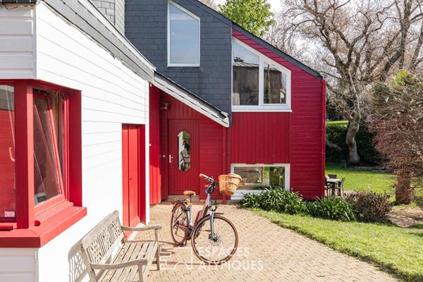 Maison d’architecte singulière avec jardin