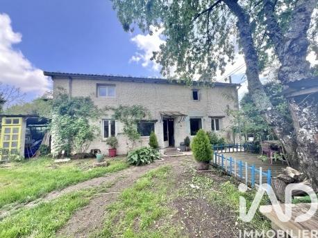 Maison à vendre 5 pièces 121 m² Sommières-du-Clain