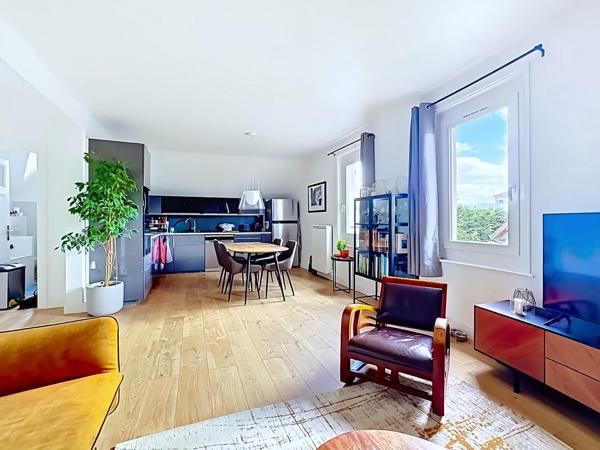 Appartement duplex avec jardin privatif