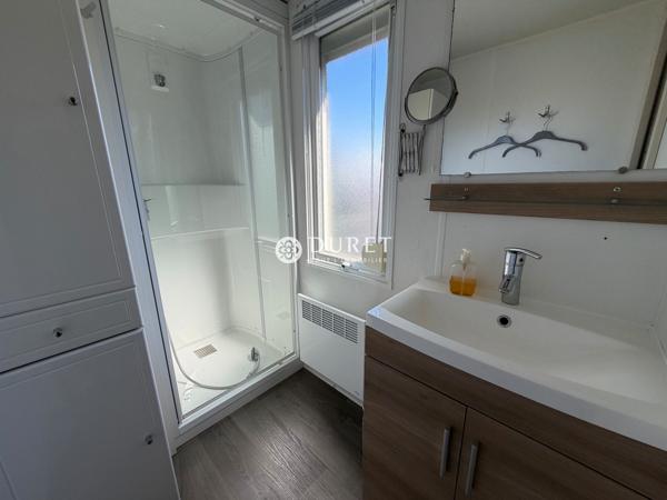 MOBIL HOME - DOMAINE PRIVEE AVEC PISCINE