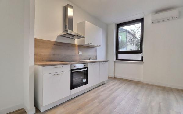 Appartement à louer    3 pièces • 60,86 m2 Stiring-Wendel
