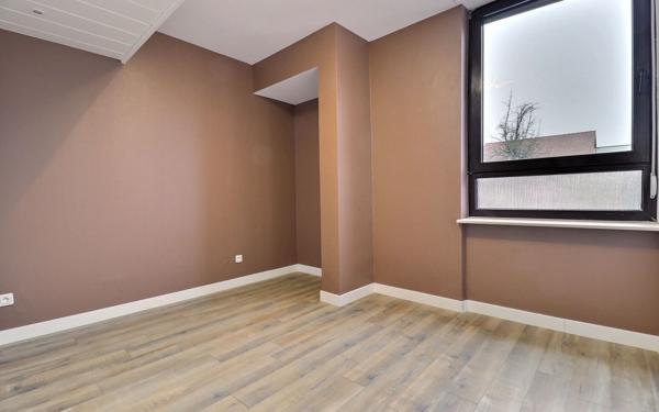 Appartement à louer    3 pièces • 60,86 m2 Stiring-Wendel