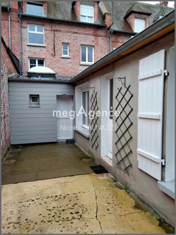 Maison à VIMOUTIERS, 61120 - 7 pièces 122m²