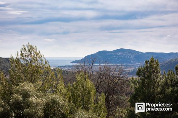 Superbe appartement T2 à Grasse sud accès pénétrante