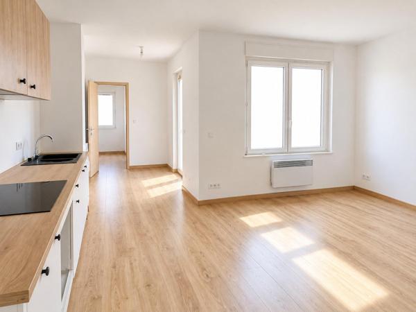 Immeuble à CAUDRY, 59540 - 151m²