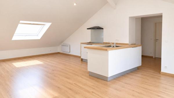 Immeuble à CAUDRY, 59540 - 151m²