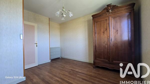 Maison à vendre 4 pièces 72 m² Ainay-le-Château