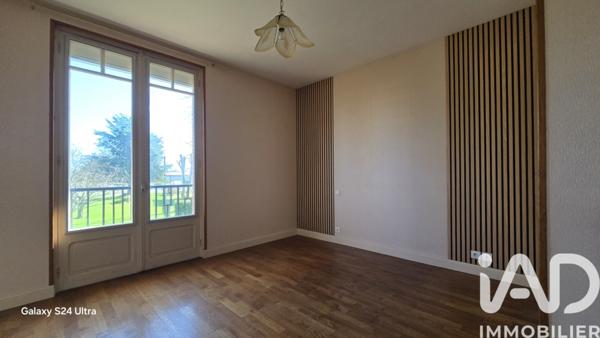 Maison à vendre 4 pièces 72 m² Ainay-le-Château
