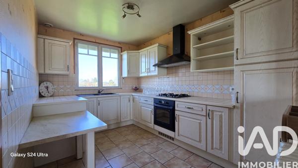 Maison à vendre 4 pièces 72 m² Ainay-le-Château