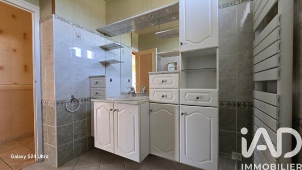 Maison à vendre 4 pièces 72 m² Ainay-le-Château