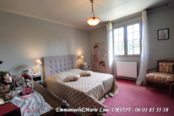 A VENDRE - Barbentane. Quartier résidentiel, maison 3 chambres, garage, piscine