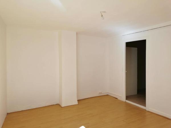 Appartement 5 pièces de 96 m² à Thueyts