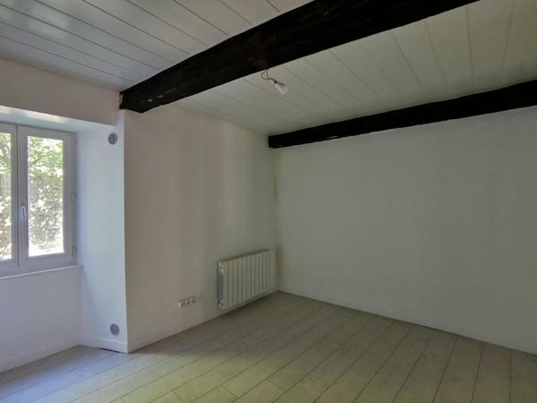 Appartement 5 pièces de 96 m² à Thueyts