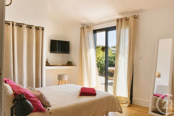Maison à vendre  9 pièces - 463,20 m 2   BRANDO  - 202